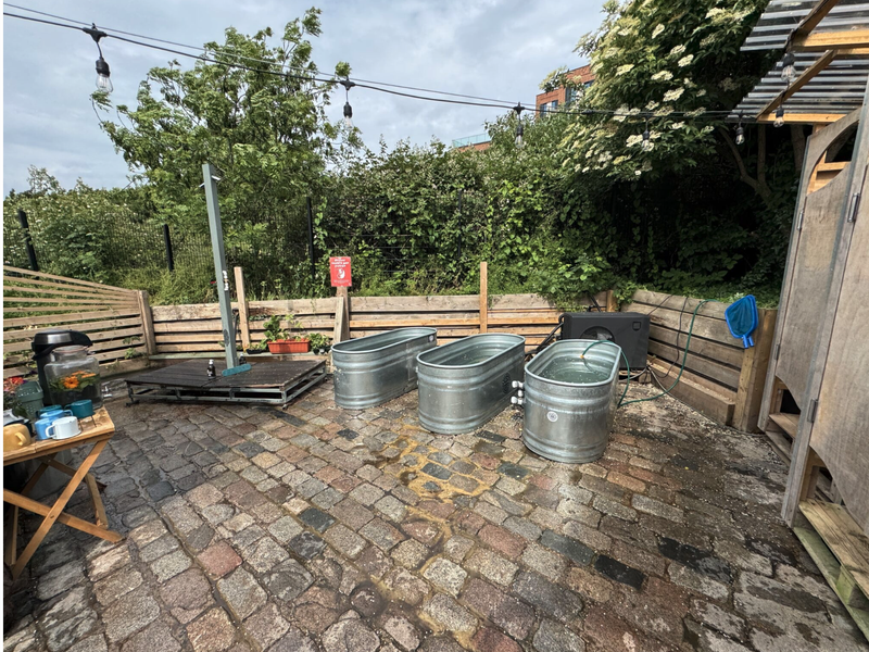Community Sauna Baths - Peckham 水風呂