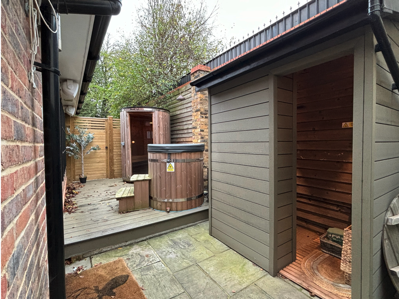 Little Healing 更衣室