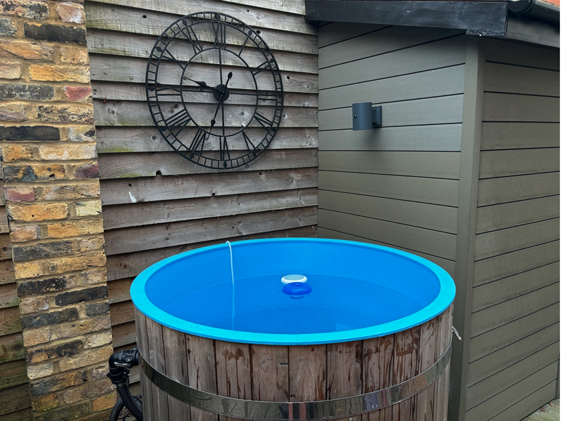 Little Healing 水風呂