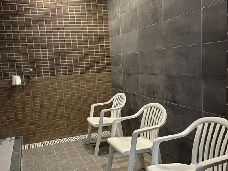 スポーツクラブ&サウナスパ ルネサンス 広島緑井 休憩スペース