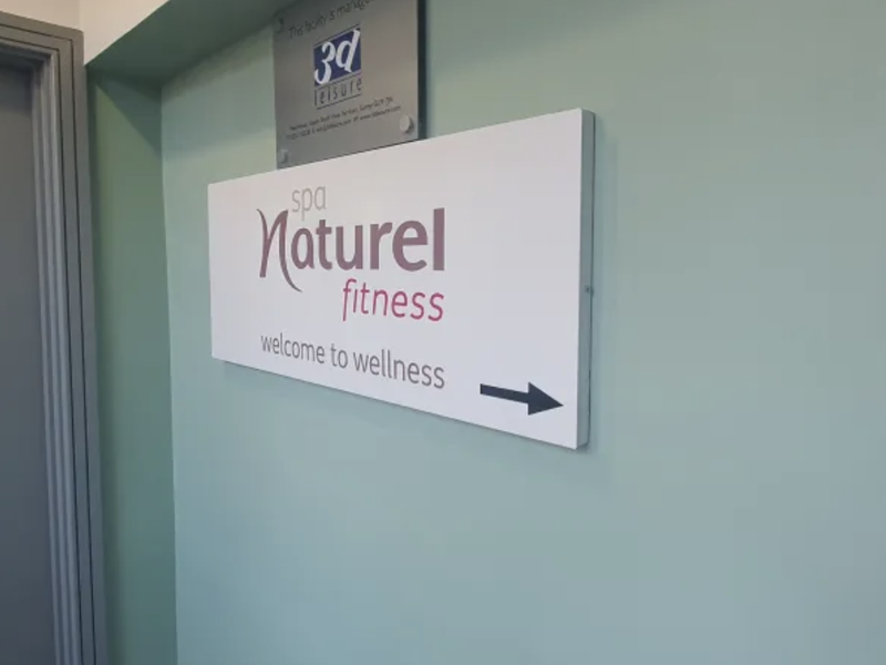 Spa Naturel Sheffield この階段から下のプールサウナ室へ