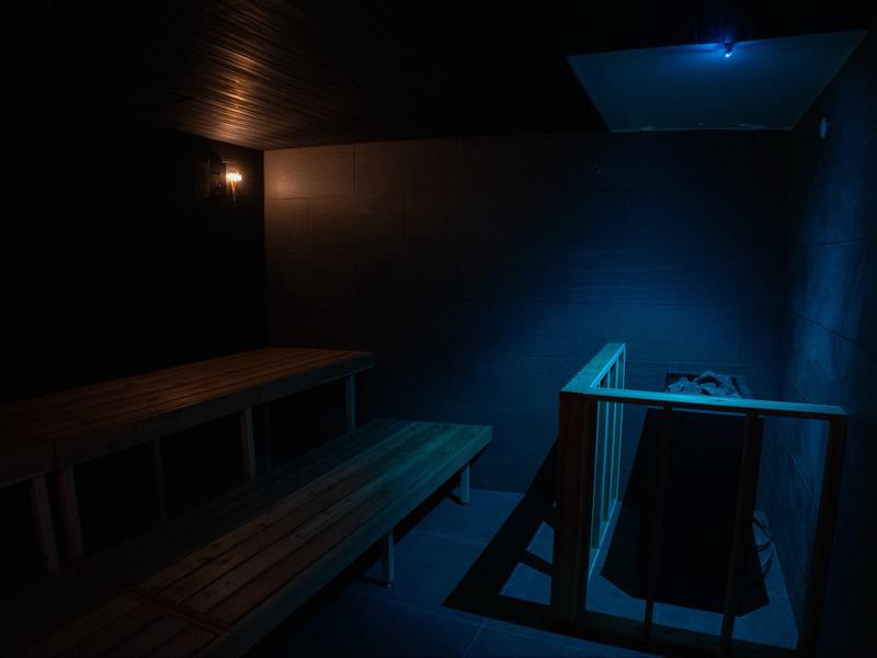 荒木町サウナ Logout 写真