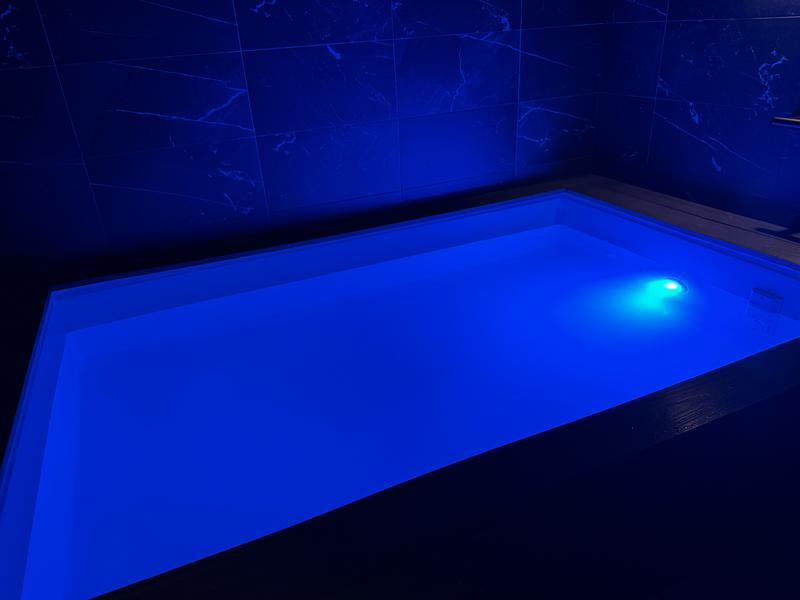 City Cave Cairns North FLOAT