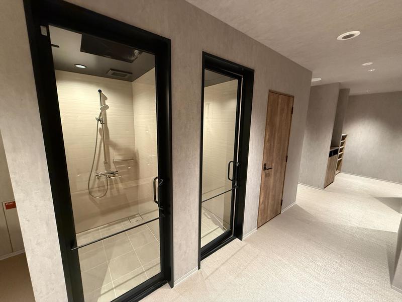 edit x seven 瀬戸内小豆島 更衣室内にシャワーブース有