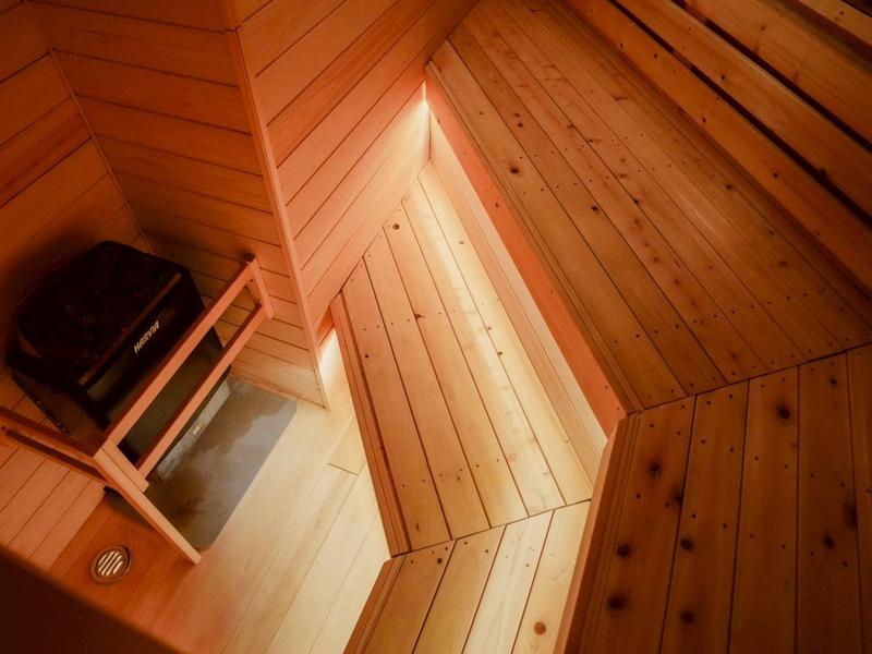 本陣 URAWA SAUNA サウナ室