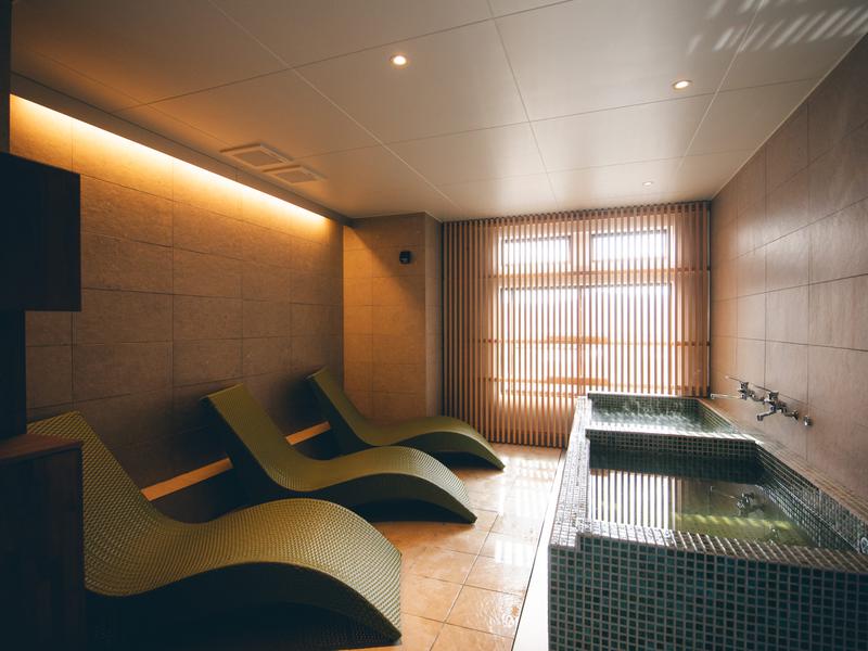 宇和サウナ(宇和パークホテル) 高温、不感、内気浴