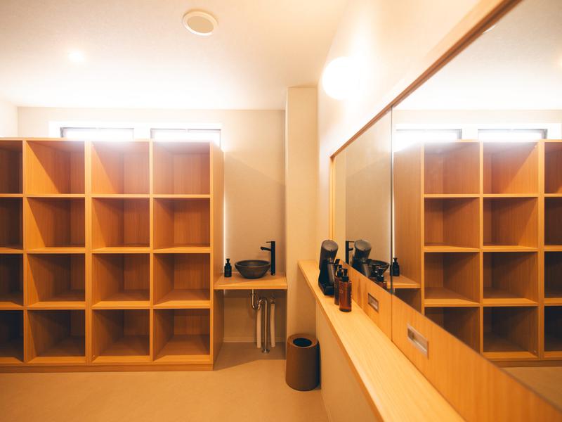 宇和サウナ(宇和パークホテル) 更衣室