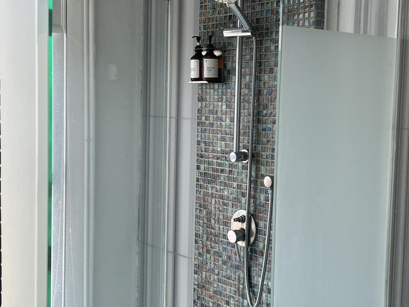 アーバナ ランスアン シャワー