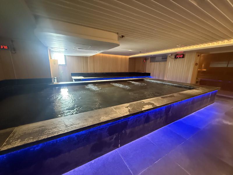Yumoto Spa Public Onsen Bangkok 浴室全体