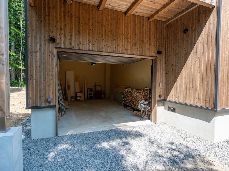 COCO VILLA ニセコアンヌプリ ガレージ