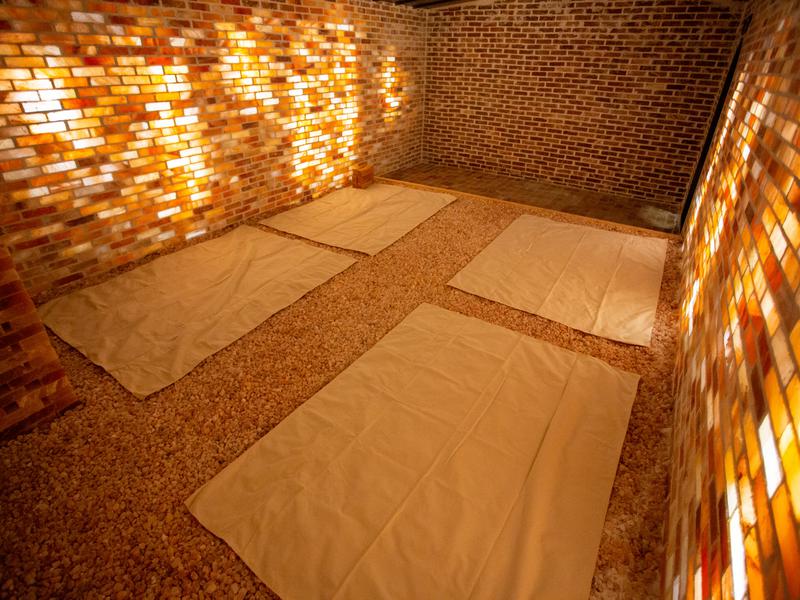Spa Island 92℃の塩石ゾーン