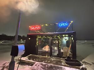 Saunalautta Hiisi 写真