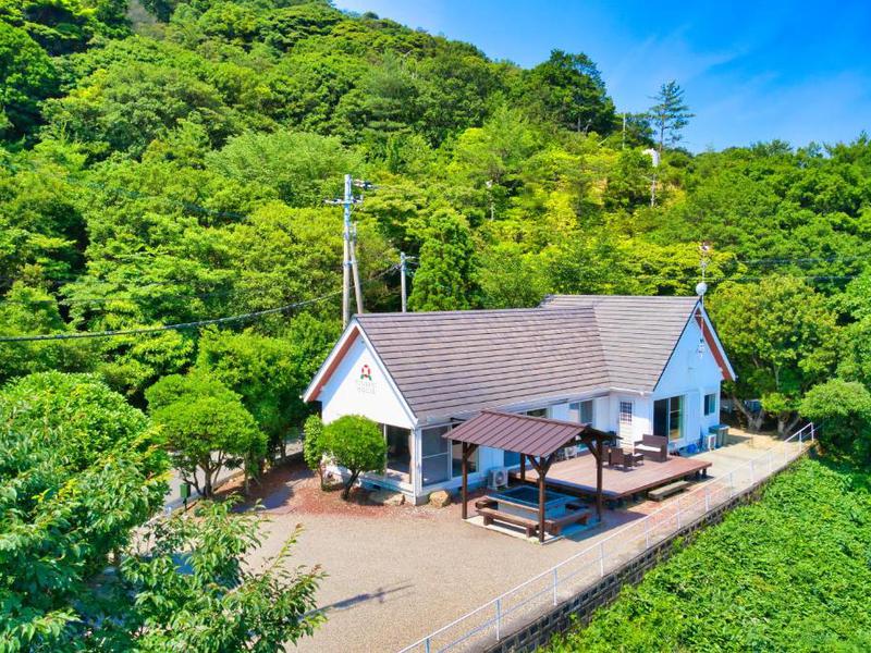 椿ハウス 宿泊施設外観