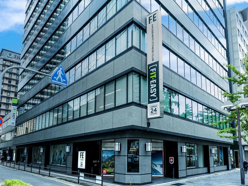 フィットイージー 梅田店 写真