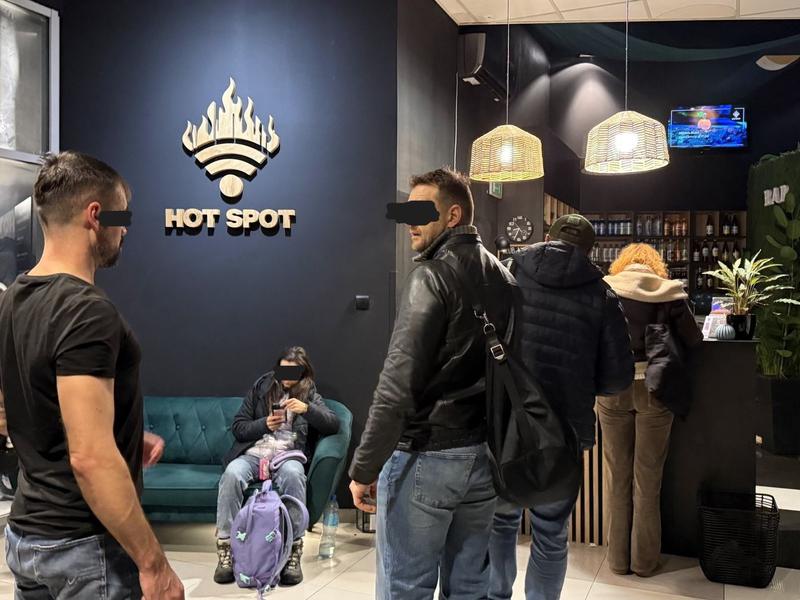 HOT SPOT Saunarium Kraków 訪問時の受付は英語可でした。