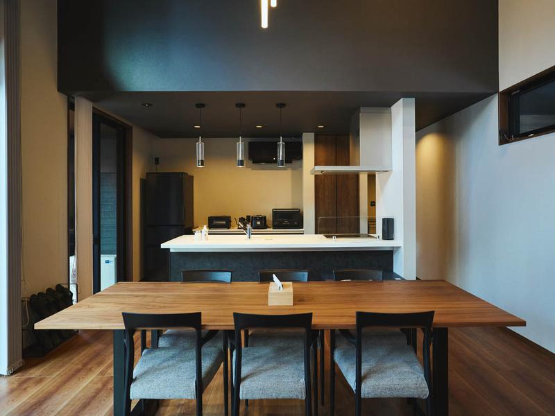 COCO VILLA 北軽井沢 01 リビングダイニング