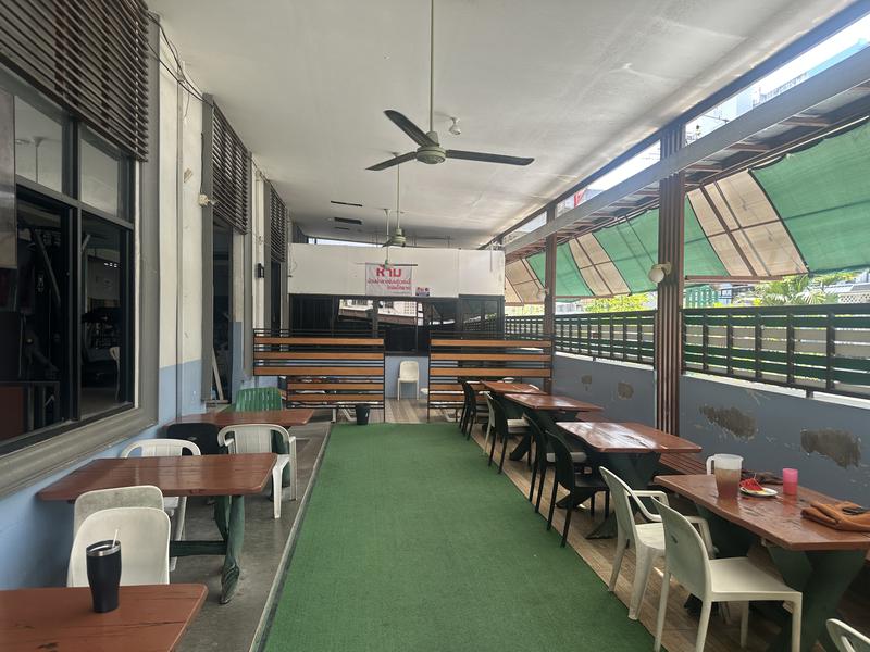 V sauna 外気浴エリア