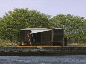 Earthboat Saitama Kawajima 写真