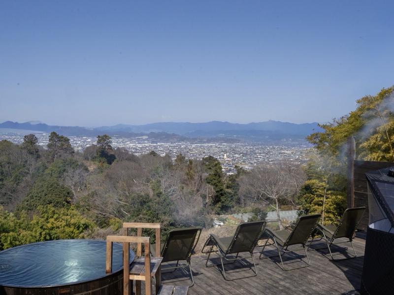 サバンナ箱根 写真