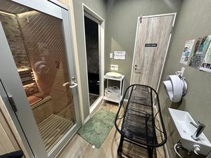 フィットイージー 高富店 写真