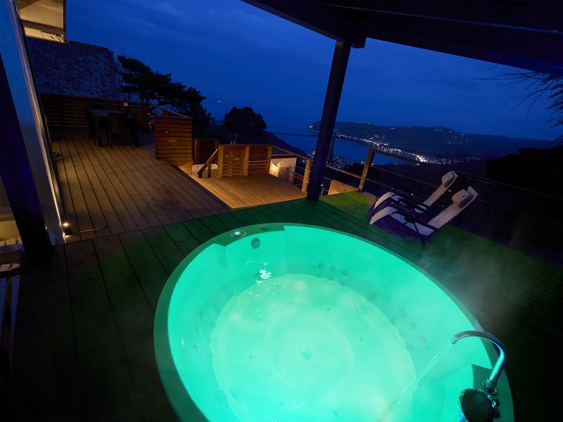 Atami Private Villa SORA -天空-(熱海Moonlightグループ) ジャグジー
