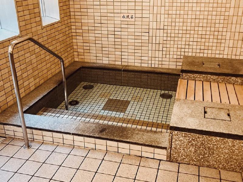 スポーツクラブ&サウナスパ ルネサンス 久宝寺24 水風呂