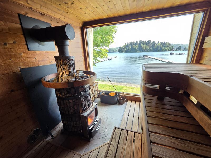 The Lake House 写真