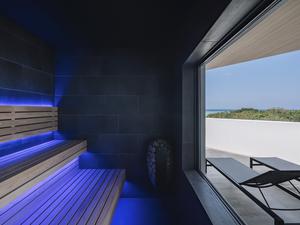 LiKES NASHIRO OCEAN FRONT Sunset Suite 写真