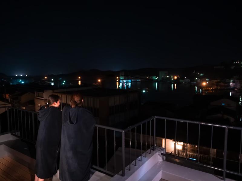 ISARIBI SAUNA(LAMP壱岐) 外気浴景色(夜)