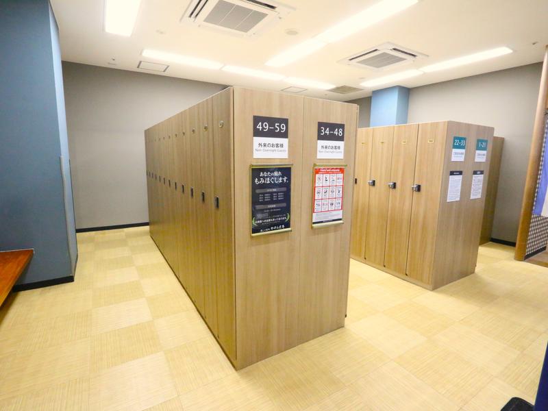 天然温泉サウナ アパスパ福井片町(アパホテル 福井片町) ロッカールーム