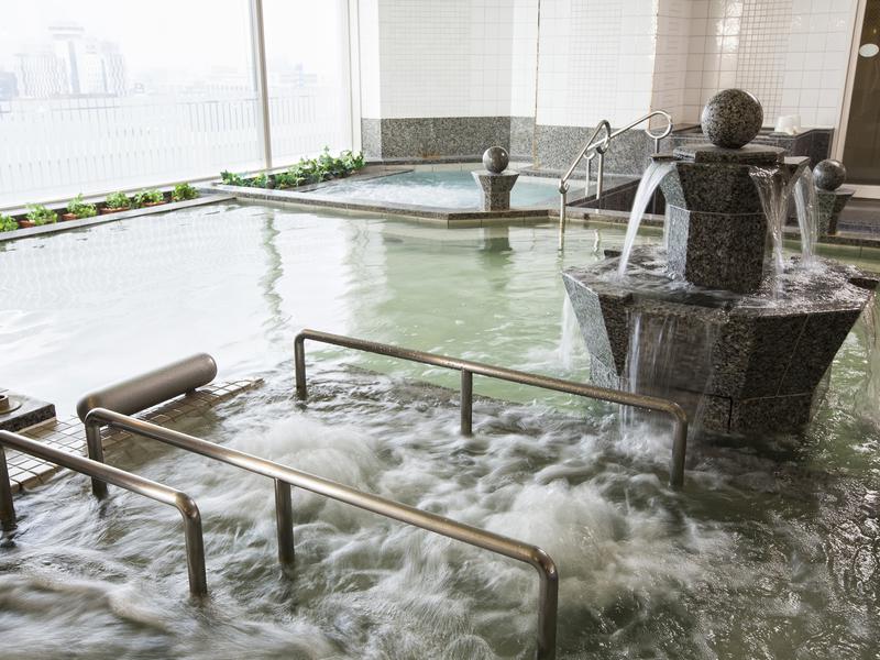 ホテルモントレエーデルホフ札幌 カルロビ･バリ･スパ 天然温泉スパ