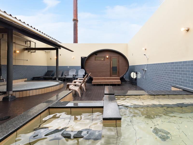 越のゆ 敦賀店 右側露天エリア