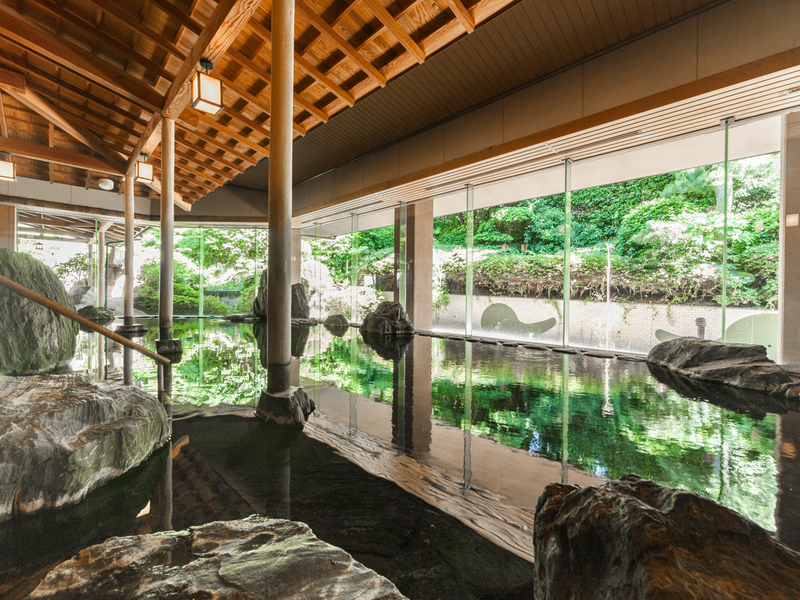 ホテル玉泉 巌の湯　内湯