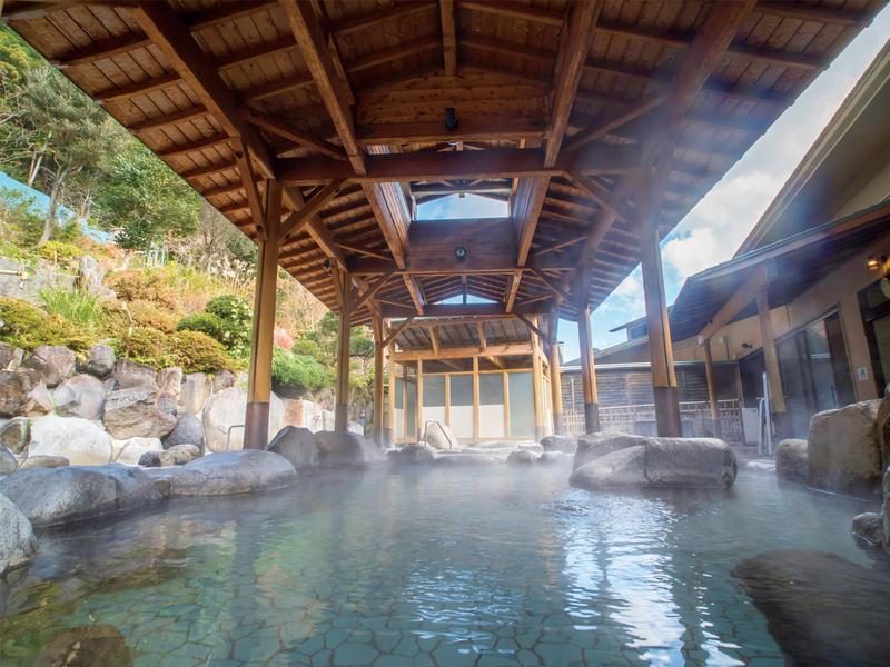 箱根湯本・湯の里おかだ 男子露天風呂