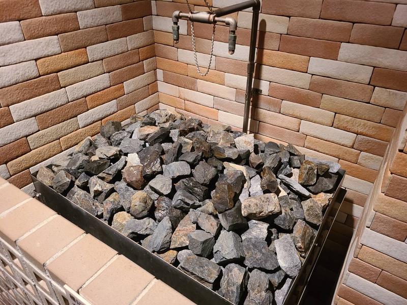 豊田挙母温泉 おいでんの湯 レッドシリカ