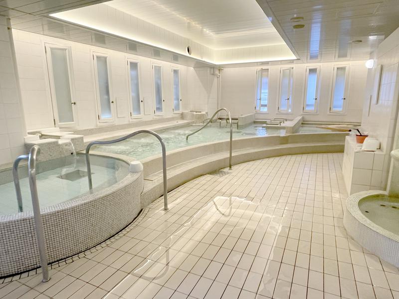 神戸レディススパ 浴場