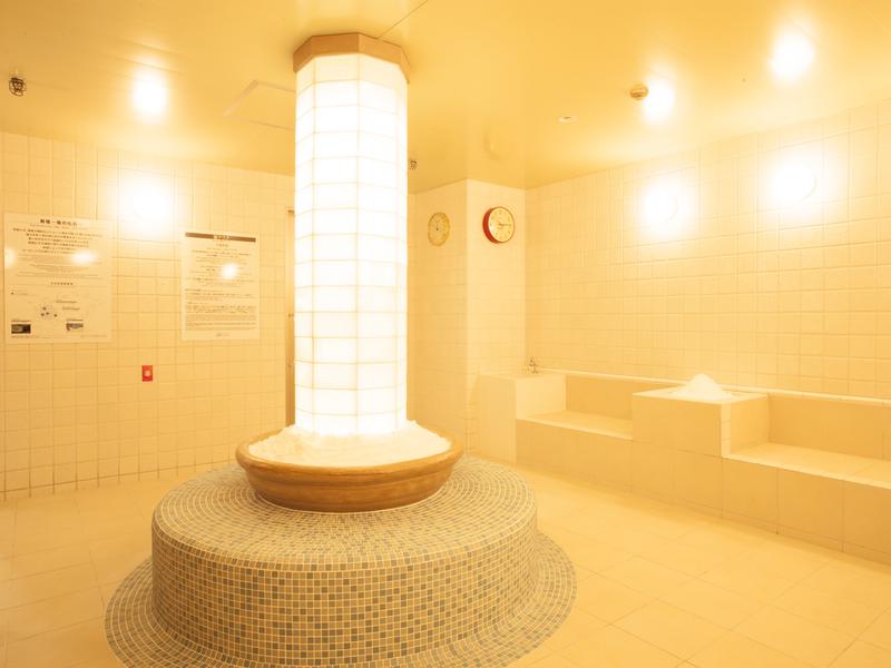 SPAWORLD HOTEL&RESORT 4F 塩サウナ