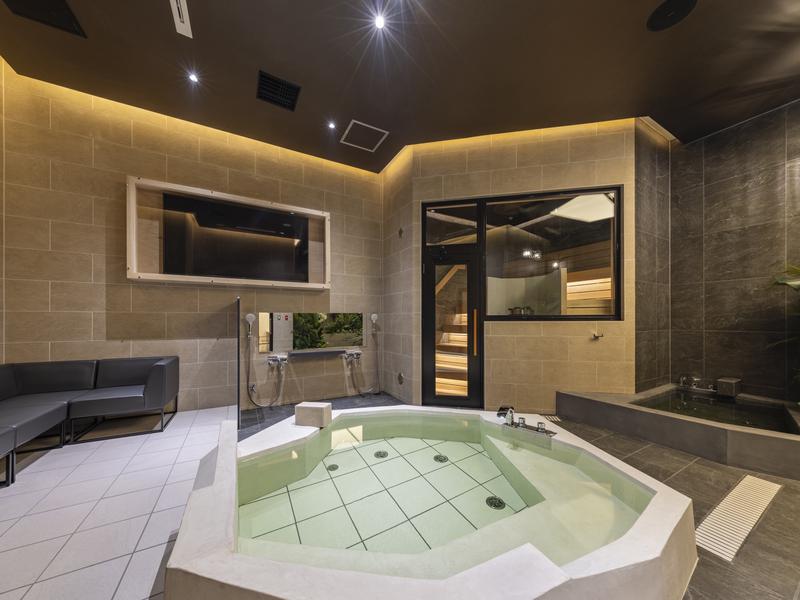 SPAWORLD HOTEL&RESORT 翠庵（貸切家族風呂 ・サウナ・水風呂）