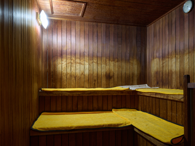 ビジネスホテル寺本 サウナ室
