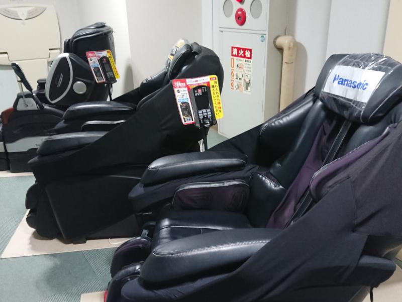 白鳥温泉 マッサージチェア(有料)