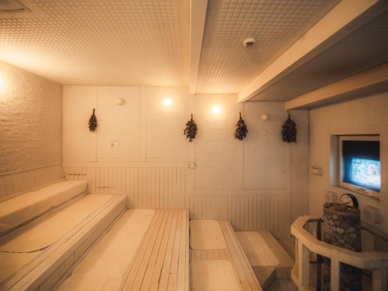 東道後のそらともり 女性サウナ室