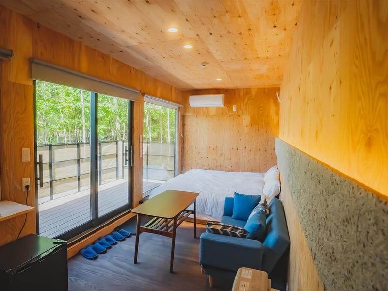 SAUNA&VILLA焚火(takibi) エアコン、ヒーター完備でガラス越しに絶景が見える寝室