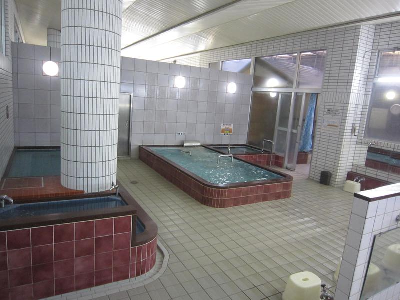 白山温泉 男性浴室