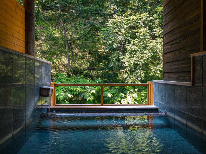 湯宿だいいち 屋外の源泉を冷やした水風呂