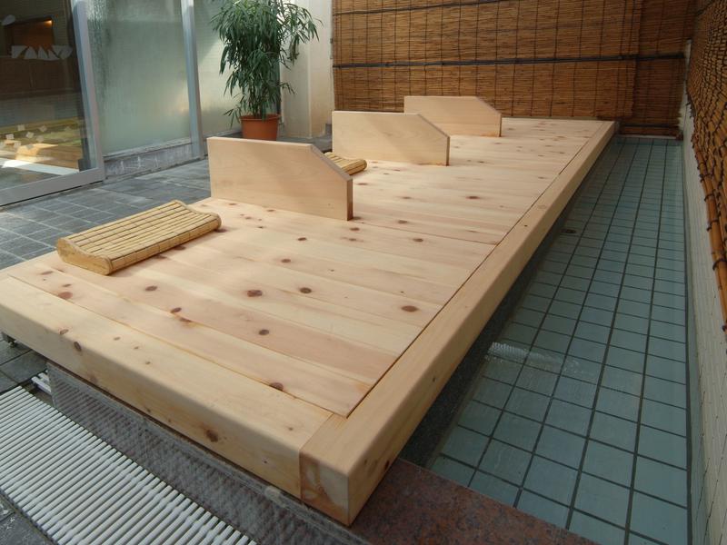 東道後温泉 久米之癒 寝転び足湯（外気浴）