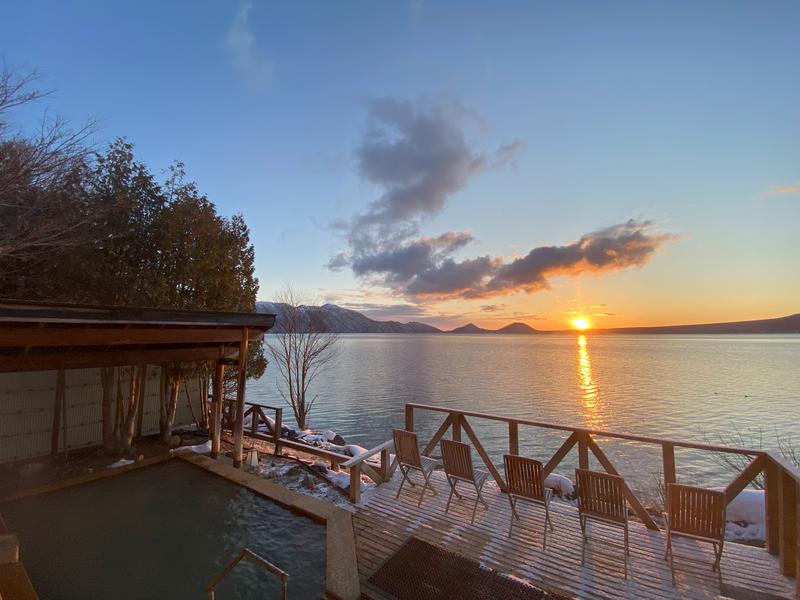 奥札幌の秘湯 湖畔の宿支笏湖 丸駒温泉旅館 展望露天風呂