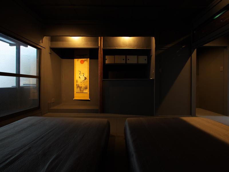 SAUN9NE サウナイン大阪東心斎橋 2階に２つ寝室があり、お泊り、休憩にご利用いただけます。