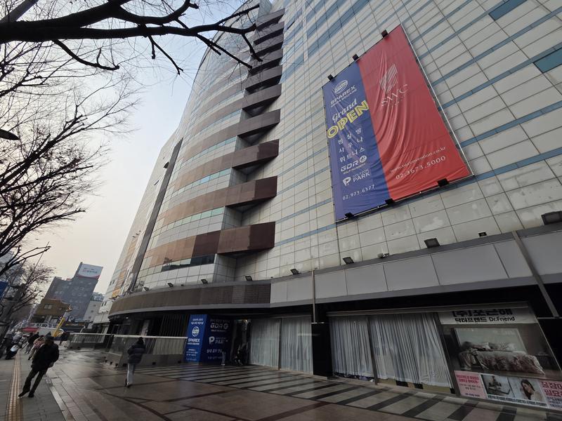 Sparex 東廟店 受付は13階