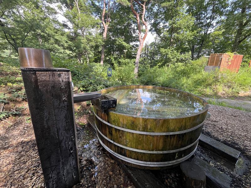 Sauna Space TOJIBA 雲上の停車場 浅間山麓の湧水の水風呂