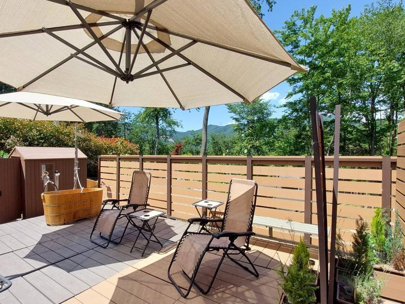 Wood PAL HIKOMA AUTOCAMP ととのいスペース